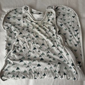 Ecolino mountain print sleep sack.